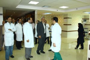 افتتاح چندین پروژه با حضور معاونت توسعه و برنامه ریزی دانشگاه علوم پزشکی تهران: عکس شماره 7 / 12